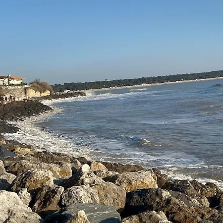 Lägenhet Maisonnette Au Pied Du Marche Et Proche De La