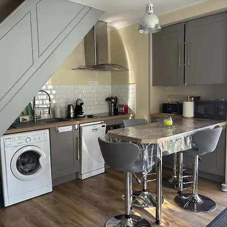 דירה Maisonnette Au Pied Du Marche Et Proche De La